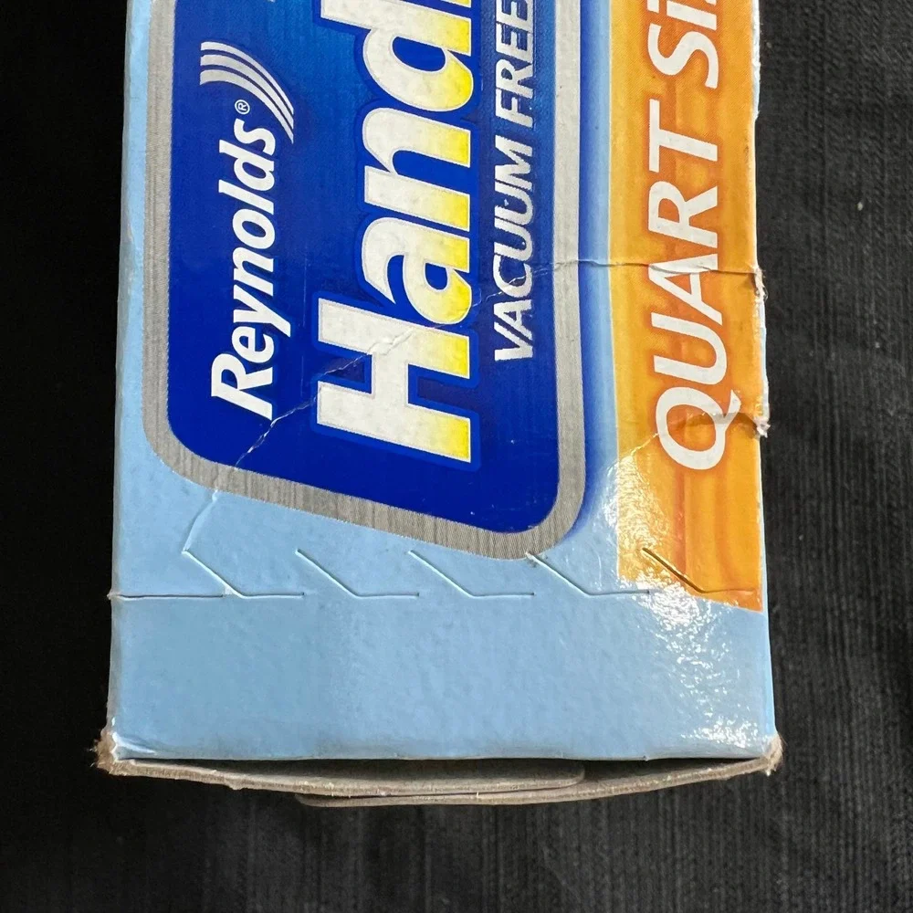 Reynolds Handi-Vac Vacuum Freezer Bags Quart Size 14 Count Zipper Closure‎ Clear